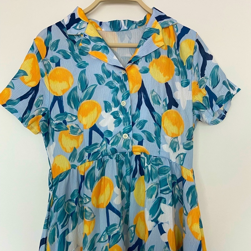 2 for 10$☀️ 💕 Blue lemon dress with collar and buttons